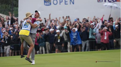 Adam Hadwin, Mike Weir and Corey Conners were greenside to watch fellow Canadian Nick Taylor win the RBC Canadian Open on Sunday in Toronto. (Dan Hamilton/USA Today)