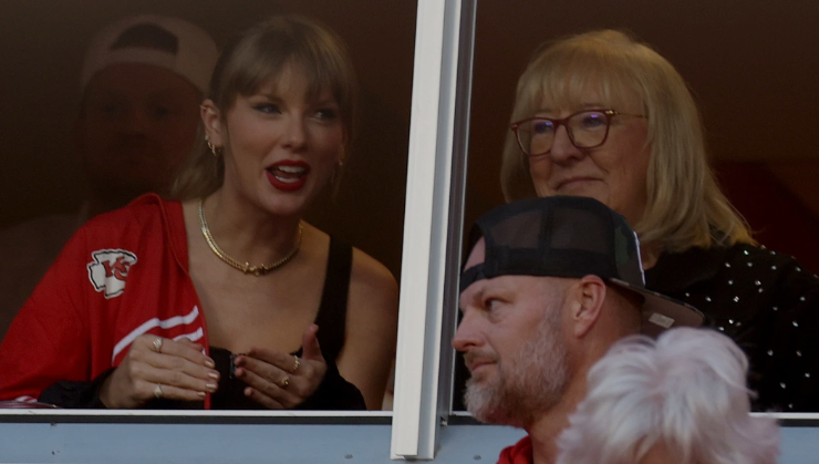 Taylor Swift Travis Kelce Kansas City Chiefs ‘Eras Tour’ movie theaters