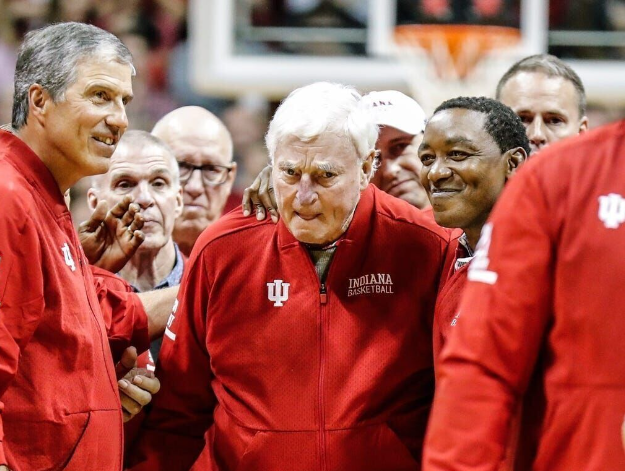 Legendary basketball coach Bob Knight dies at 83