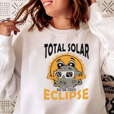Total solar eclipse astronomy sun and moon 2024 shirt