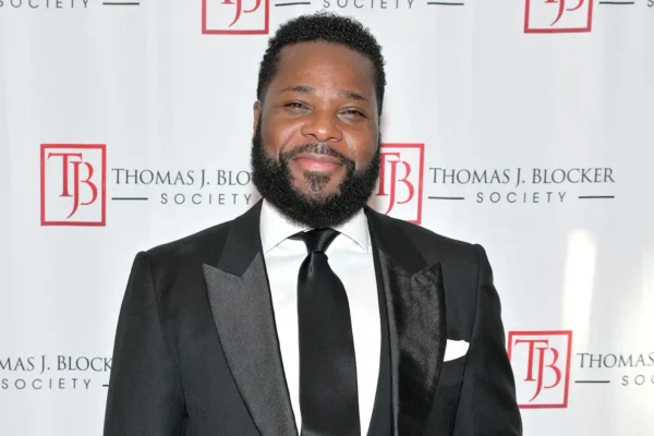 Malcolm-Jamal Warner Costa Rica Drowning: Second Man in Critical Condition After Being ‘Dragged by’ Water Current