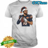 Caleb Williams Chicago Bears posing Football NFL 2025 Christmas shirt